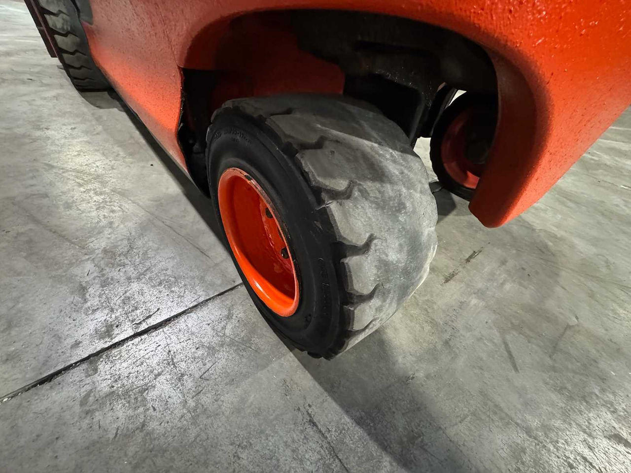 Gabelstapler 06/2023 SERVICE + UVV 11/2026 LINDE E35HL 3.500KG 3.+4. VALVE 180CM FORK ADJUSTER ELECTRIC FORKLIFT 8.839 HOURS: das Bild 16