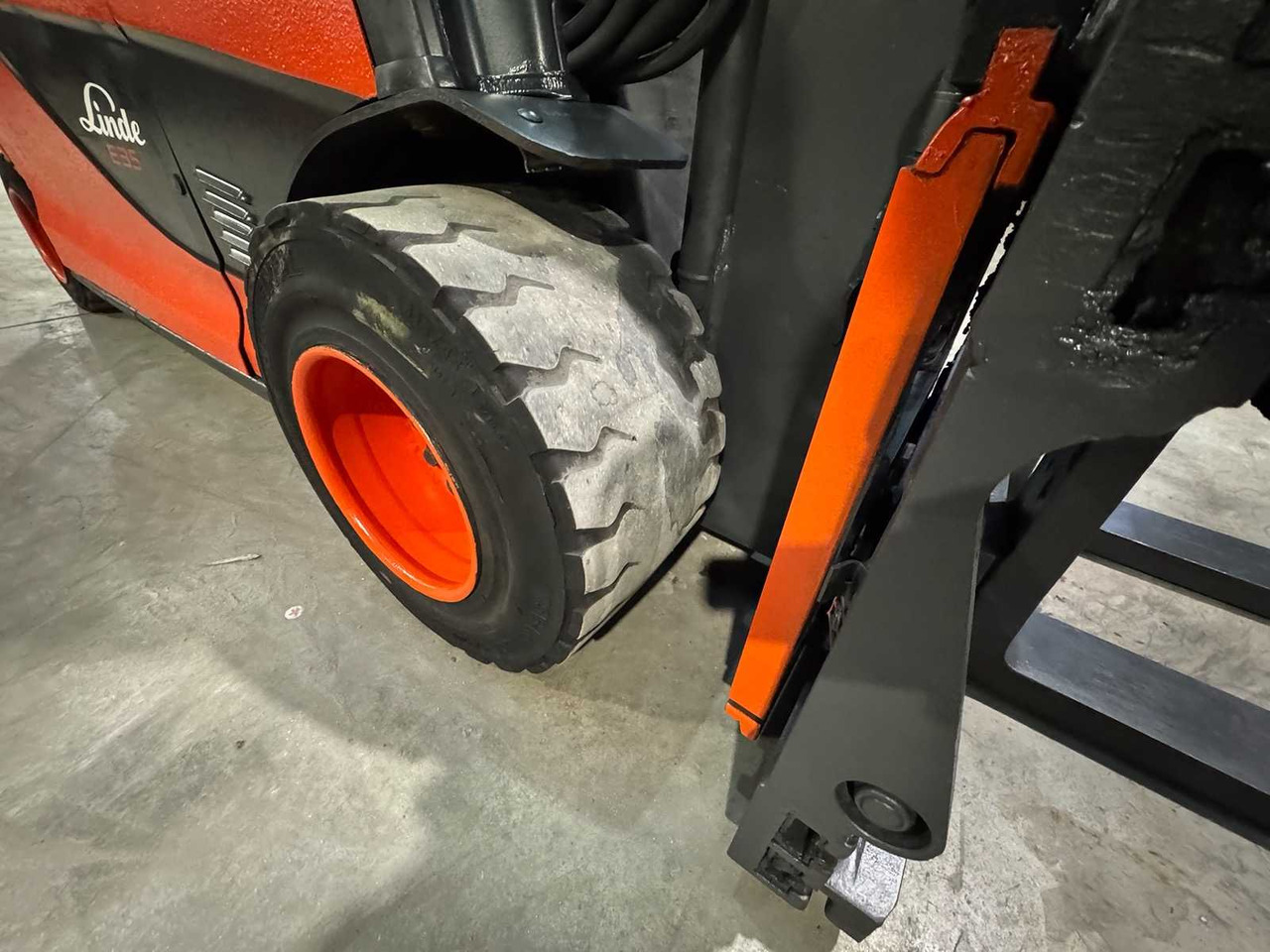 Gabelstapler 06/2023 SERVICE + UVV 11/2026 LINDE E35HL 3.500KG 3.+4. VALVE 180CM FORK ADJUSTER ELECTRIC FORKLIFT 8.839 HOURS: das Bild 14