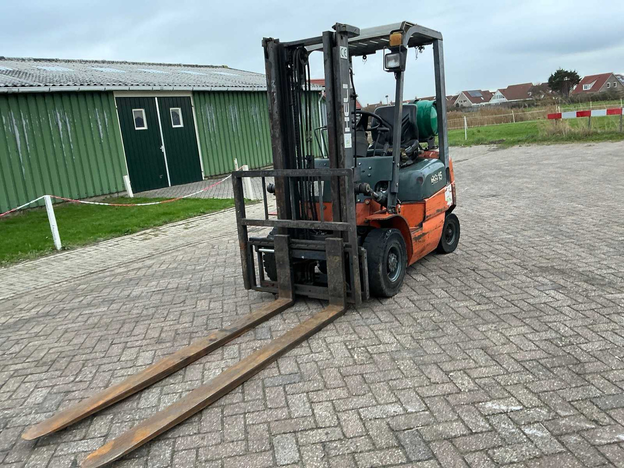 2003 HELI FORKLIFT - Gabelstapler: das Bild 3 2003 HELI FORKLIFT - Gabelstapler: das Bild 3