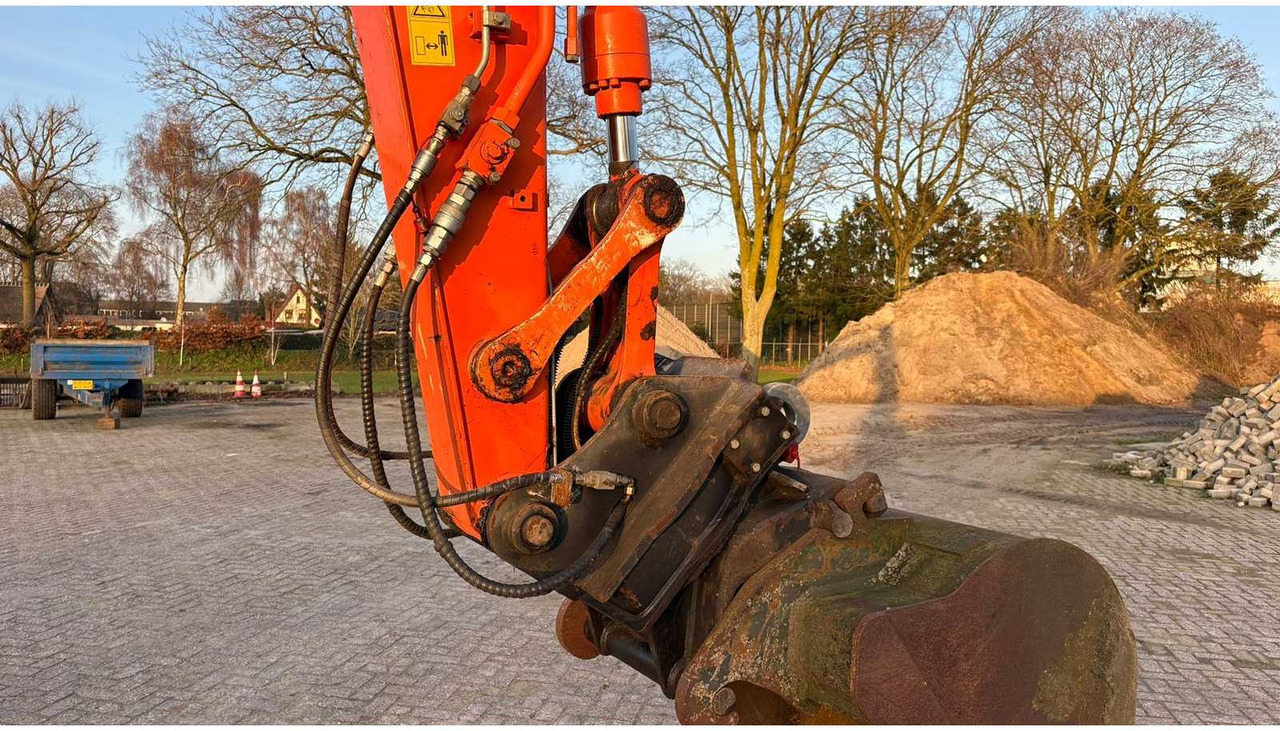 2009 HITACHI ZX140W-3 WHEELED EXCAVATOR - Mobilbagger: das Bild 5 2009 HITACHI ZX140W-3 WHEELED EXCAVATOR - Mobilbagger: das Bild 5