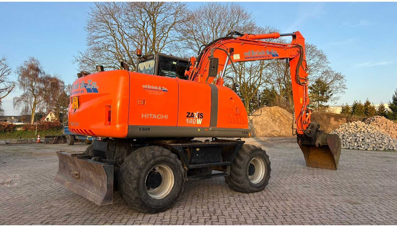 2009 HITACHI ZX140W-3 WHEELED EXCAVATOR - Mobilbagger: das Bild 3 2009 HITACHI ZX140W-3 WHEELED EXCAVATOR - Mobilbagger: das Bild 3