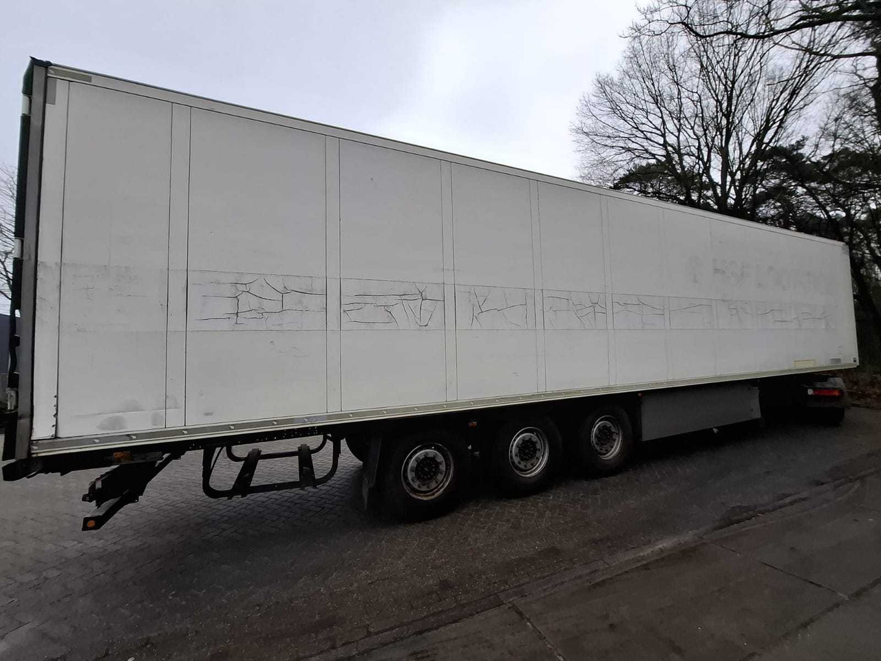 2015 SCHMITZ CARGOBULL SCB*S3B SEMI-TRAILER / REFRIGERATED TRAILER - Auflieger: das Bild 1 2015 SCHMITZ CARGOBULL SCB*S3B SEMI-TRAILER / REFRIGERATED TRAILER - Auflieger: das Bild 1