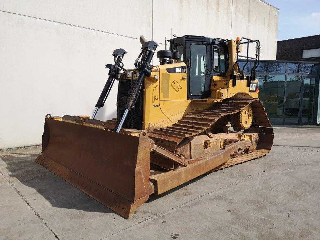 CATERPILLAR D6T LGP - Bulldozer: das Bild 2 CATERPILLAR D6T LGP - Bulldozer: das Bild 2
