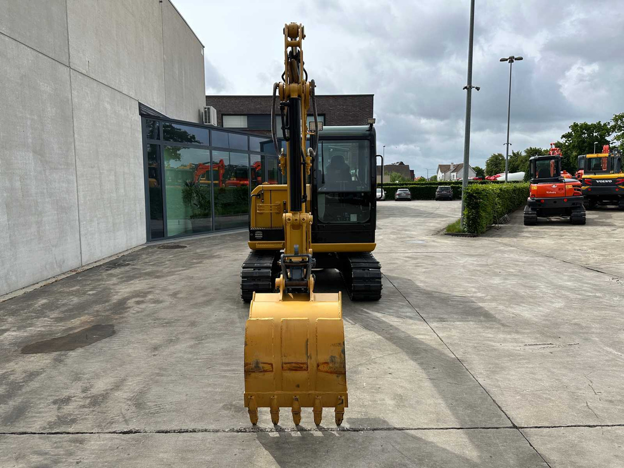 Caterpillar 305.5E2 - Kettenbagger: das Bild 2 Caterpillar 305.5E2 - Kettenbagger: das Bild 2