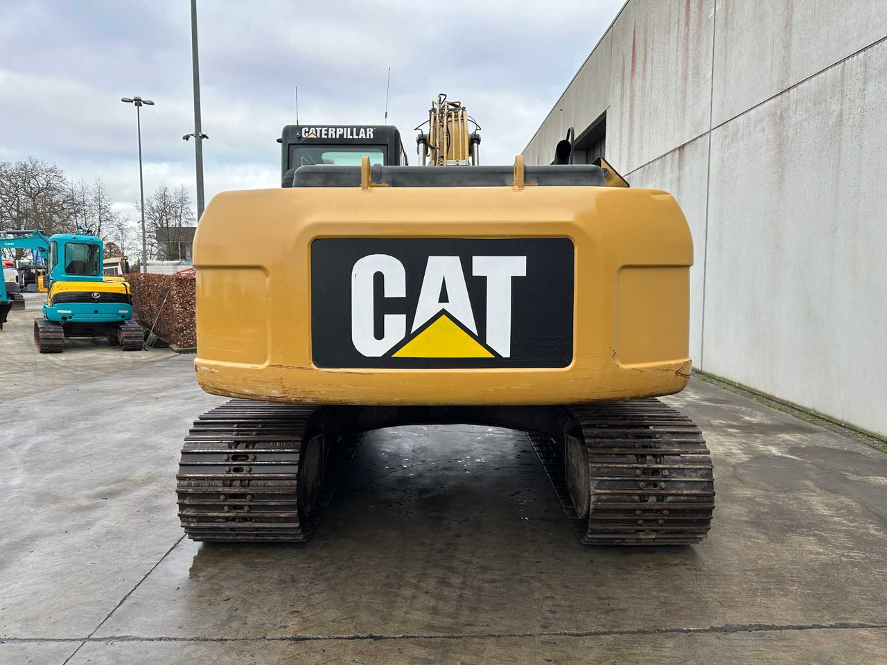 Caterpillar 323DL - Kettenbagger: das Bild 5 Caterpillar 323DL - Kettenbagger: das Bild 5
