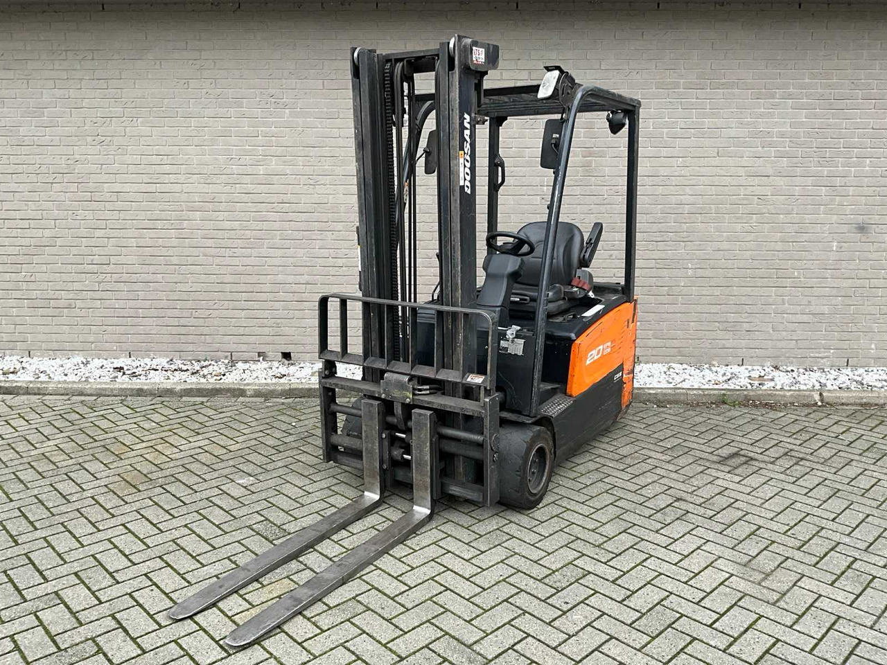 DOOSAN - B20T-7 - FORKLIFT - Gabelstapler: das Bild 1 DOOSAN - B20T-7 - FORKLIFT - Gabelstapler: das Bild 1