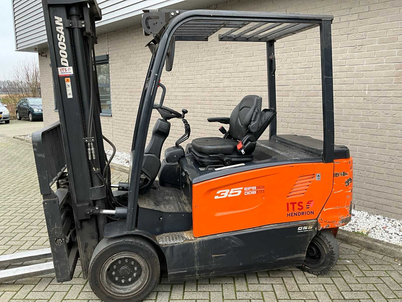 DOOSAN - B35X-7 - FORKLIFT - Gabelstapler: das Bild 2 DOOSAN - B35X-7 - FORKLIFT - Gabelstapler: das Bild 2