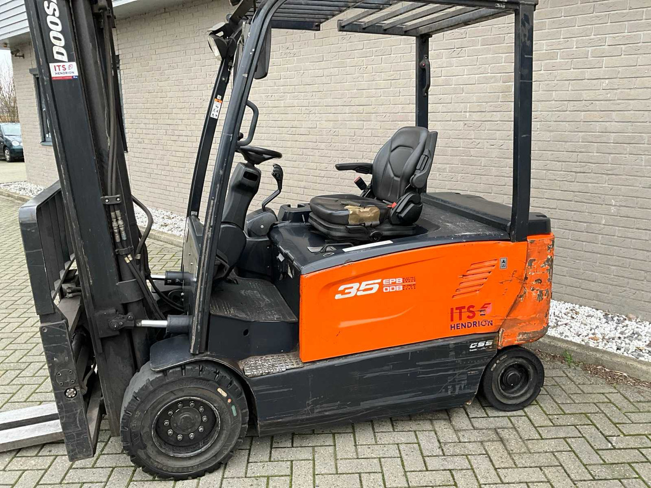 DOOSAN - B35X-7 - FORKLIFT - Gabelstapler: das Bild 2 DOOSAN - B35X-7 - FORKLIFT - Gabelstapler: das Bild 2