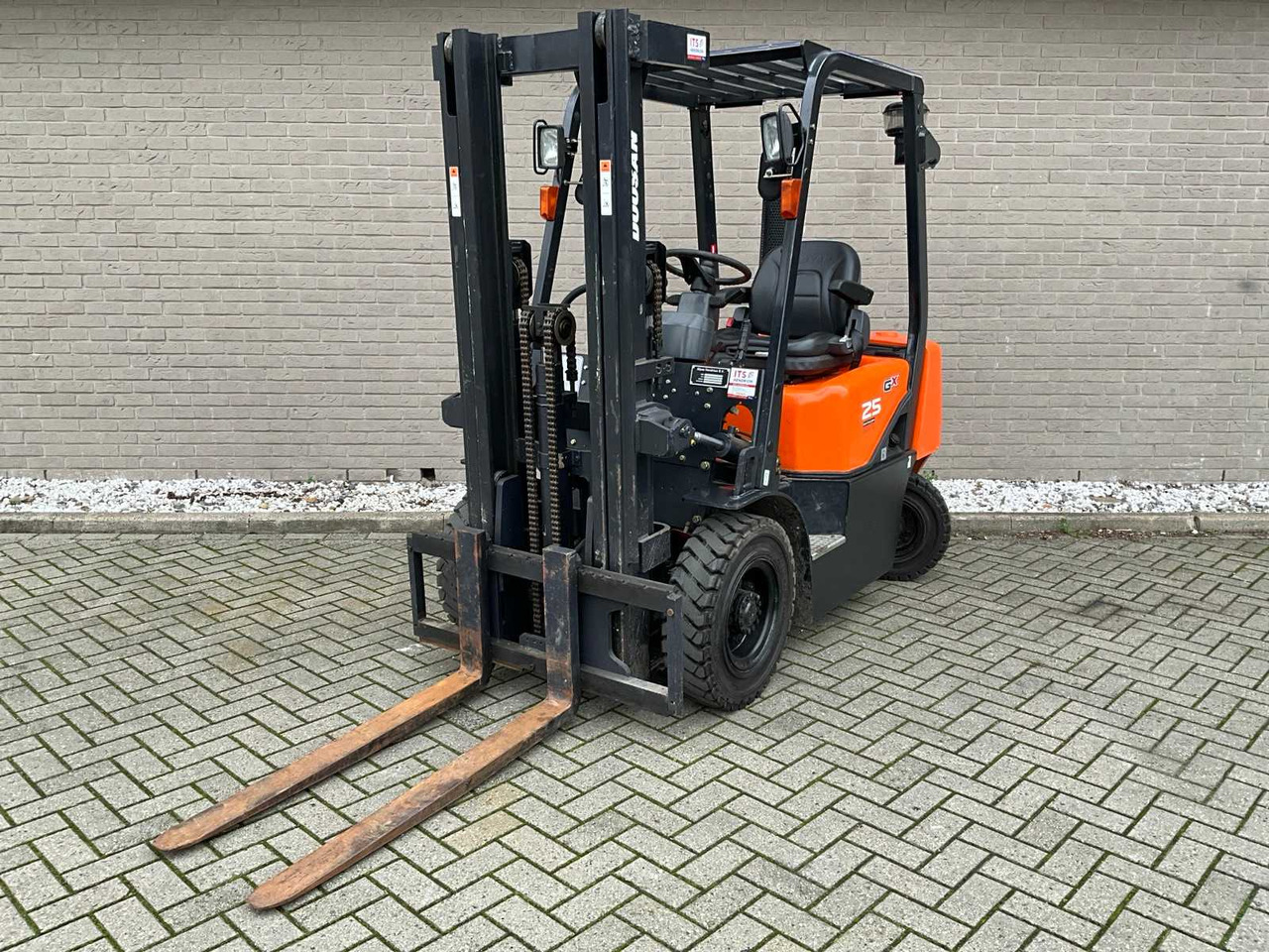 DOOSAN - D25G - FORKLIFT - Gabelstapler: das Bild 1 DOOSAN - D25G - FORKLIFT - Gabelstapler: das Bild 1