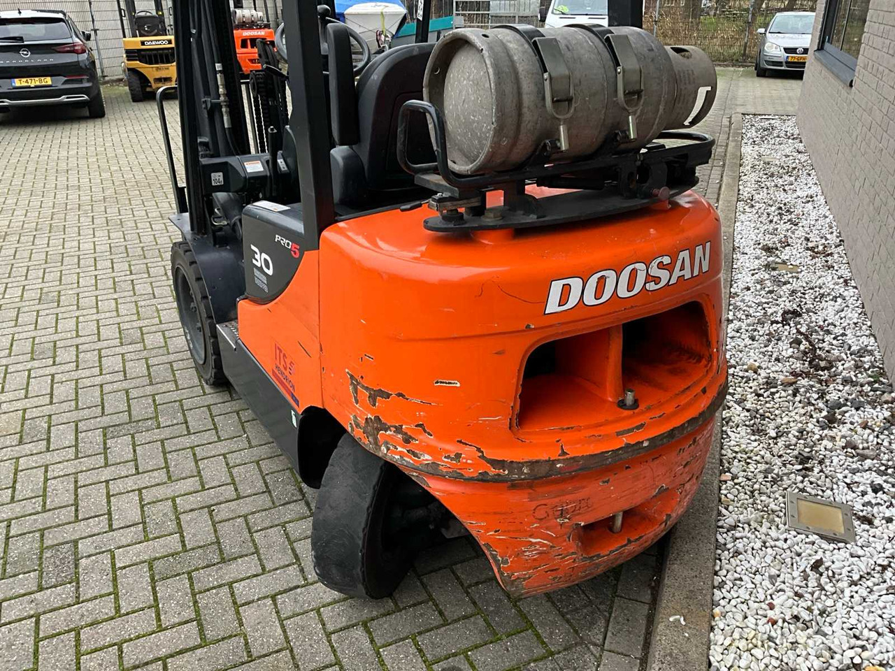 DOOSAN - G30E-5 - FORKLIFT TRUCK - Gabelstapler: das Bild 3 DOOSAN - G30E-5 - FORKLIFT TRUCK - Gabelstapler: das Bild 3