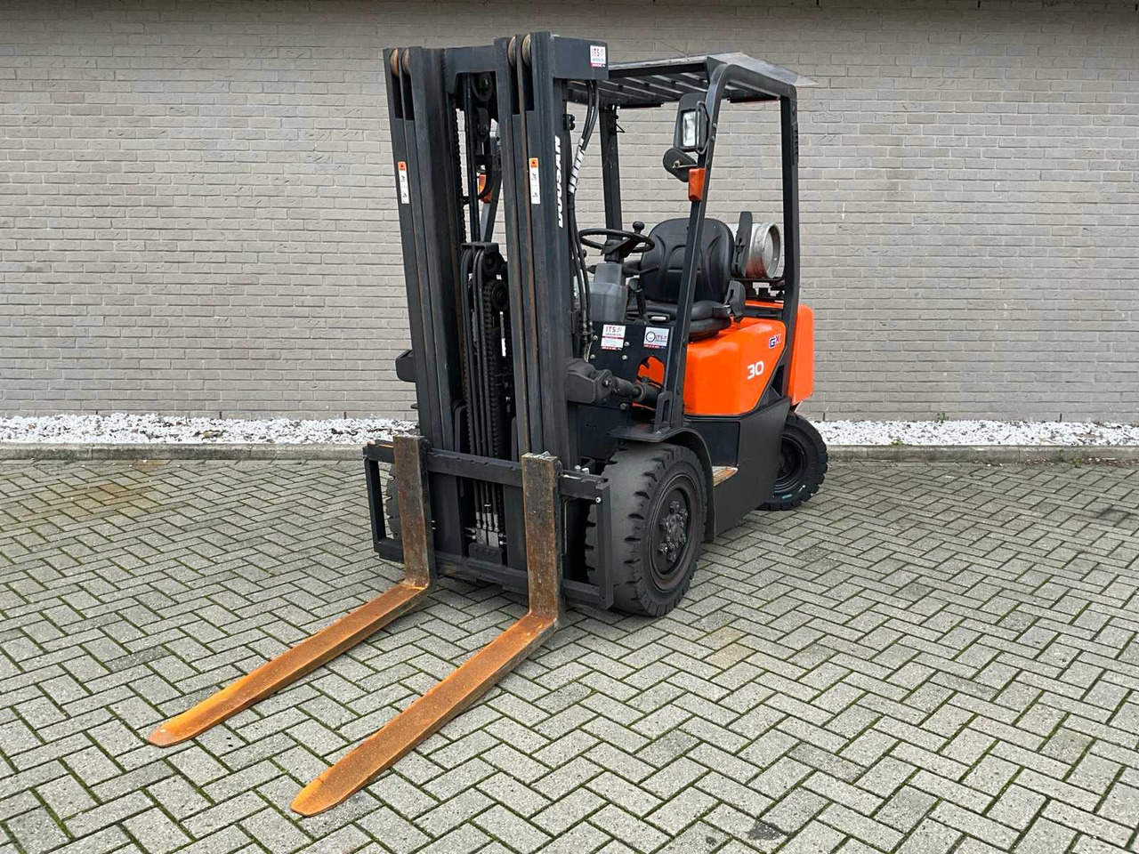 DOOSAN - G30GX - FORKLIFT - Gabelstapler: das Bild 1 DOOSAN - G30GX - FORKLIFT - Gabelstapler: das Bild 1