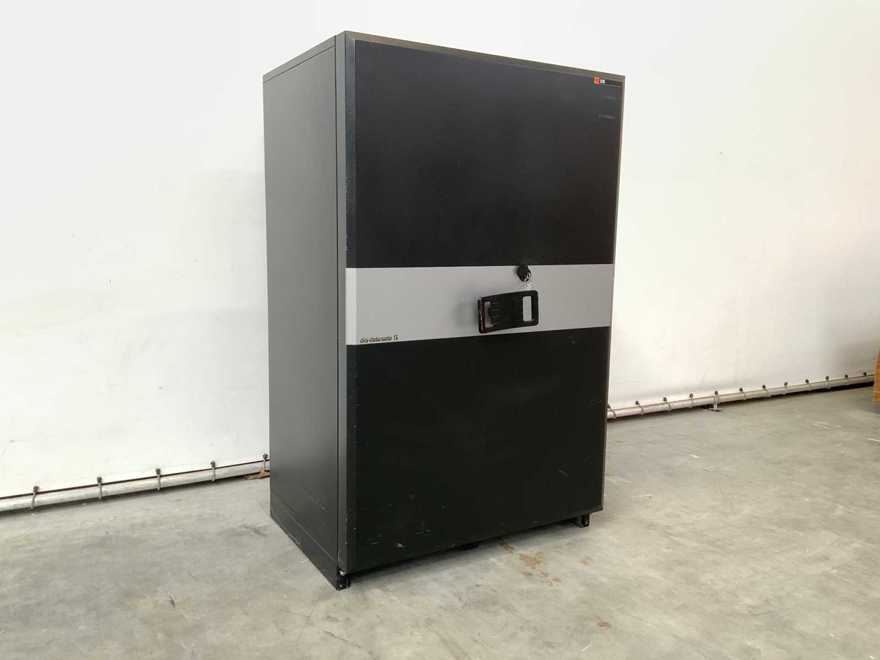 Datasafe Lampertz S15 - Baugeräte: das Bild 1 Datasafe Lampertz S15 - Baugeräte: das Bild 1