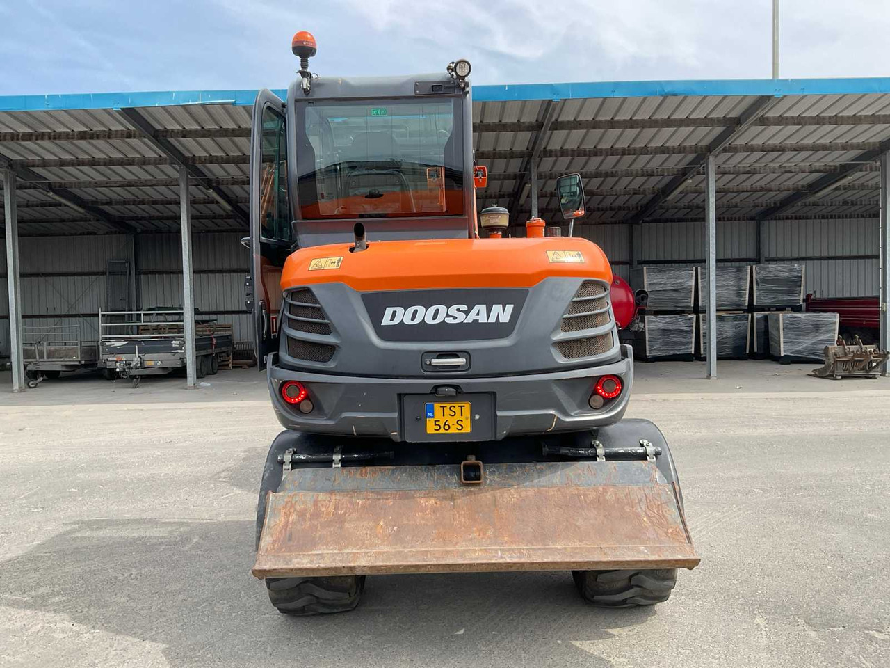 Doosan DX57w - Mobilkran: das Bild 5 Doosan DX57w - Mobilkran: das Bild 5