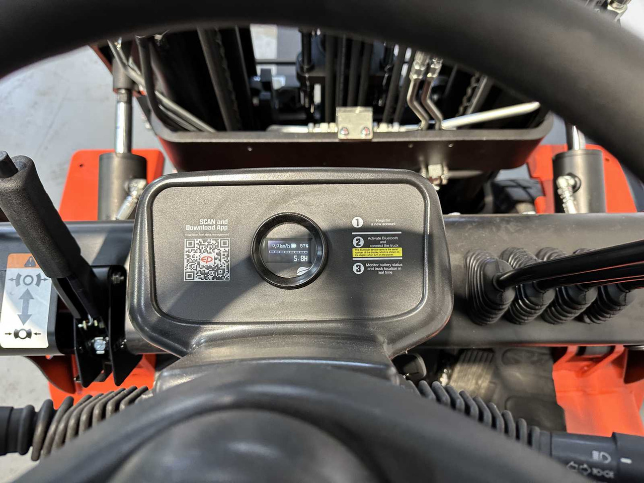 Gabelstapler EP - EFL 252 X - FORK POSITIONER, SIDESHIFT, TRIPLEX, FORKLIFT 2025: das Bild 8