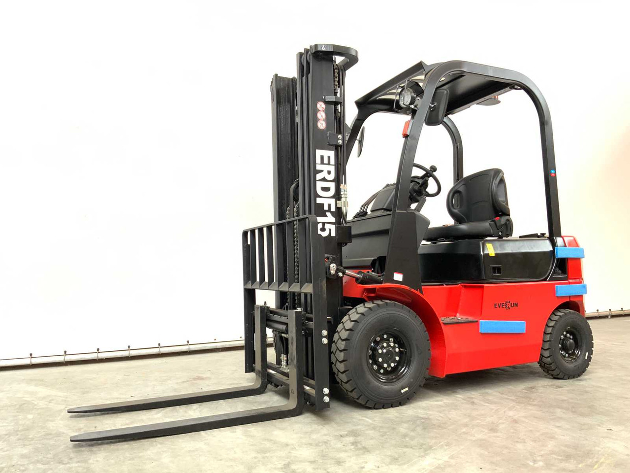 EVERUN - 2024 - ERDF15 - FORKLIFT 1.5T DIESEL - Gabelstapler: das Bild 2 EVERUN - 2024 - ERDF15 - FORKLIFT 1.5T DIESEL - Gabelstapler: das Bild 2
