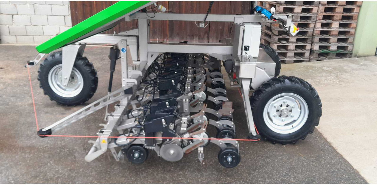 Farmdroid FD 20 - Einzelkornsämaschine: das Bild 4 Farmdroid FD 20 - Einzelkornsämaschine: das Bild 4