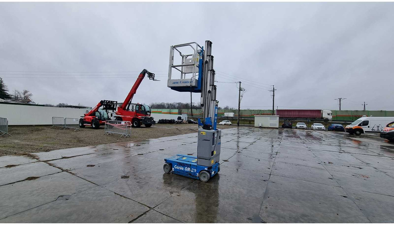 GENIE - GR-20 - AERIAL WORK PLATFORMS - 2015 (77294079) - Arbeitsbühne: das Bild 3 GENIE - GR-20 - AERIAL WORK PLATFORMS - 2015 (77294079) - Arbeitsbühne: das Bild 3