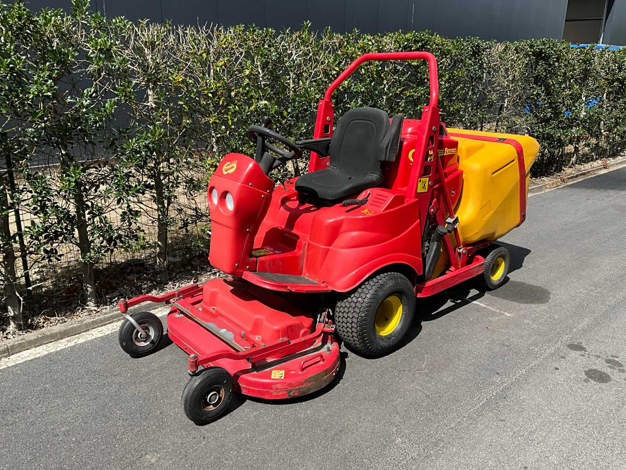 Gianni Ferrari TG200 - Rasenmäher: das Bild 1 Gianni Ferrari TG200 - Rasenmäher: das Bild 1