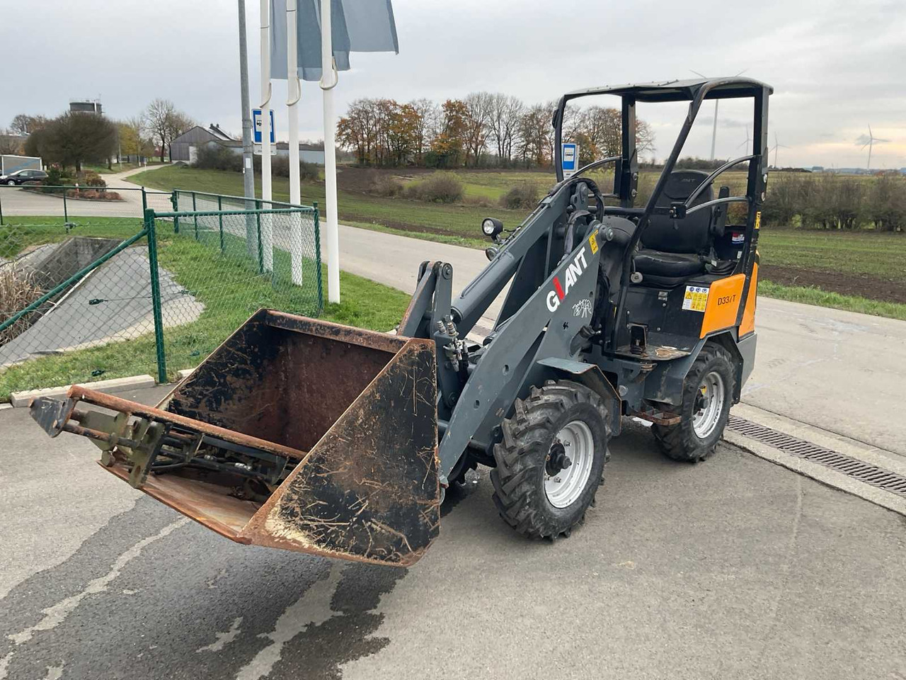 Giant D337T - Radlader: das Bild 1 Giant D337T - Radlader: das Bild 1