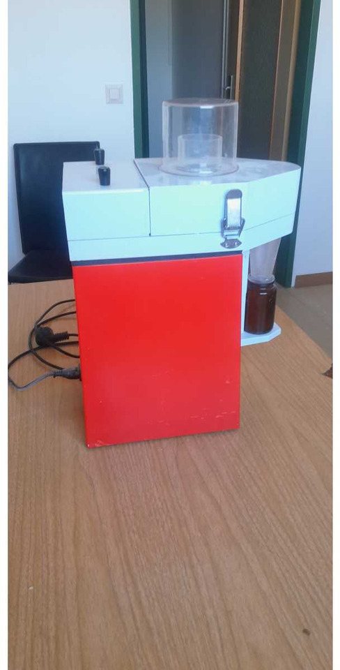 Hammer mill for grain samples - Lagerungstechnik: das Bild 3 Hammer mill for grain samples - Lagerungstechnik: das Bild 3