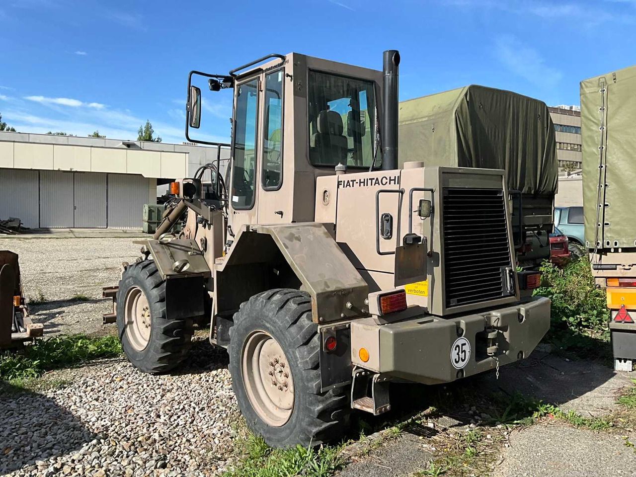 Hitachi FR 70PL Radlader mit Zubehör - Radlader: das Bild 5 Hitachi FR 70PL Radlader mit Zubehör - Radlader: das Bild 5