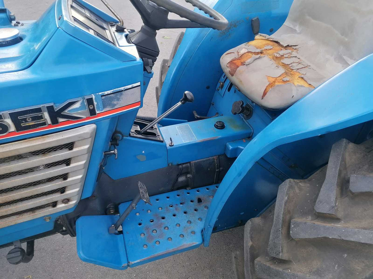 Iseki TL2500 - Kleintraktor: das Bild 5 Iseki TL2500 - Kleintraktor: das Bild 5