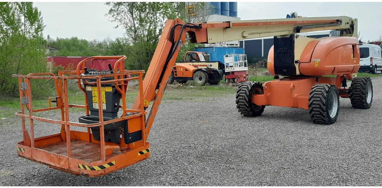 JLG 800AJ - Arbeitsbühne: das Bild 1 JLG 800AJ - Arbeitsbühne: das Bild 1