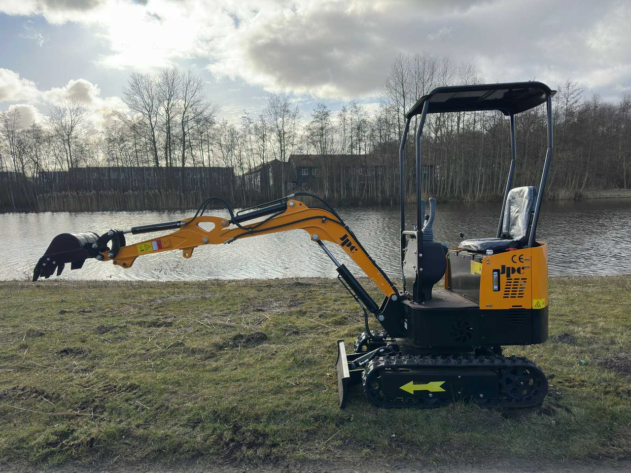 JPC HT12 - Minibagger: das Bild 1 JPC HT12 - Minibagger: das Bild 1
