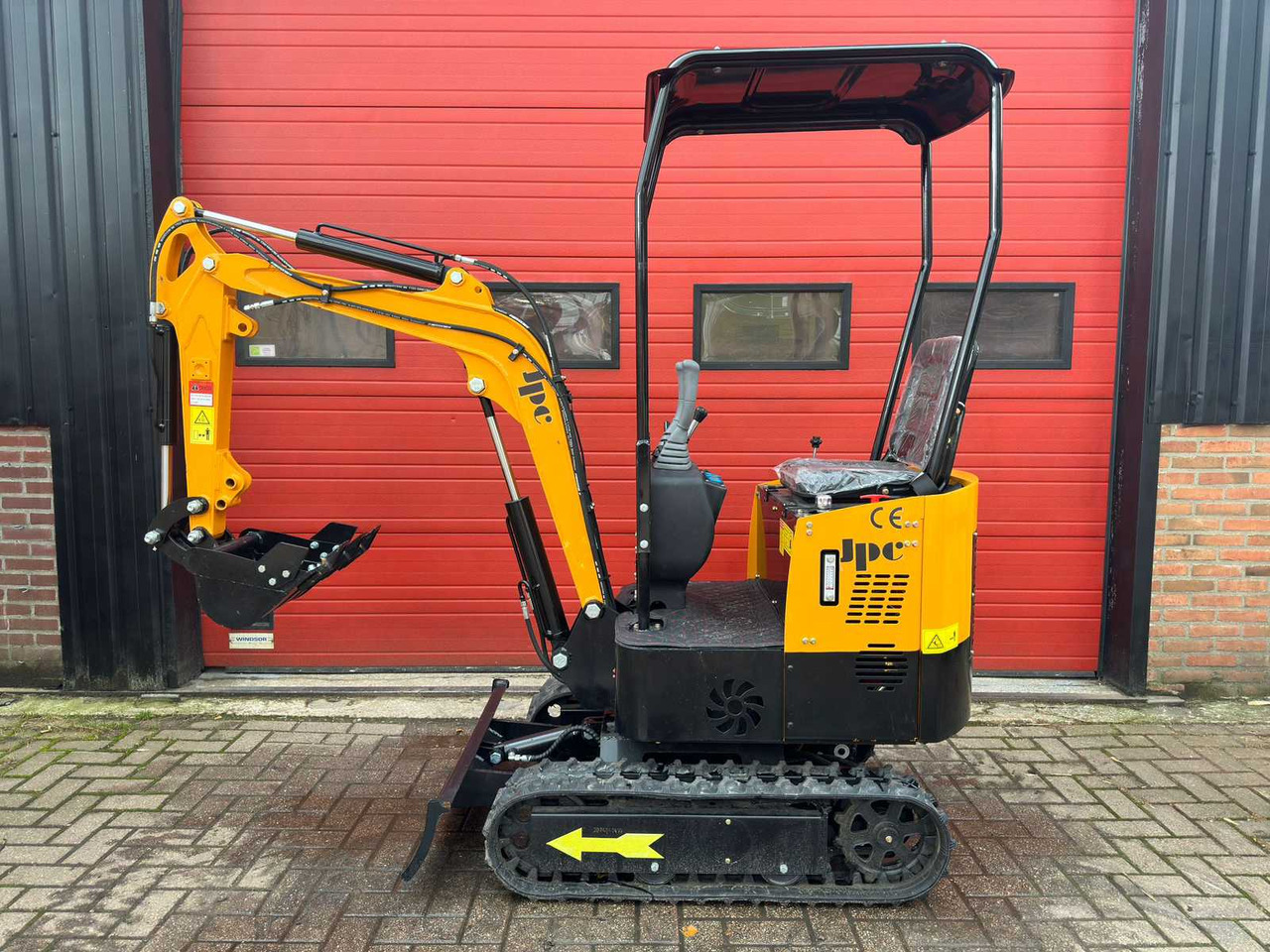 JPC HT12 - Minibagger: das Bild 4 JPC HT12 - Minibagger: das Bild 4