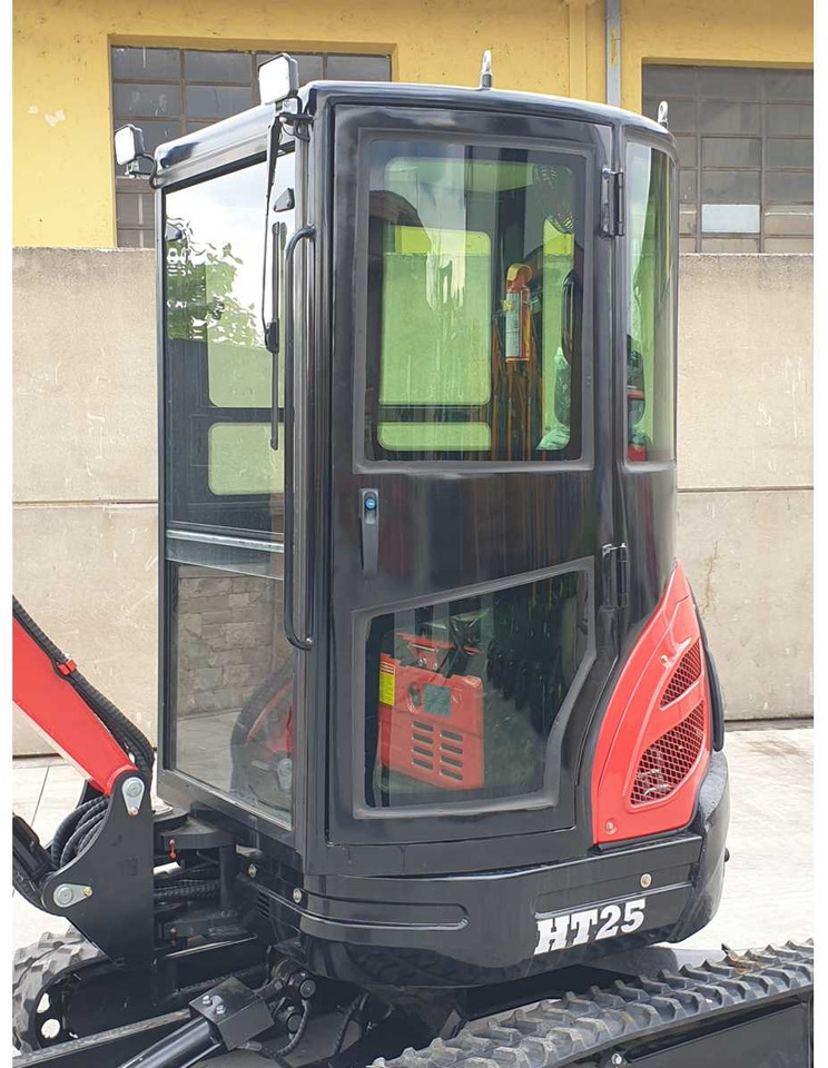 JPC HT25 MINI EXCAVATOR - Minibagger: das Bild 5 JPC HT25 MINI EXCAVATOR - Minibagger: das Bild 5