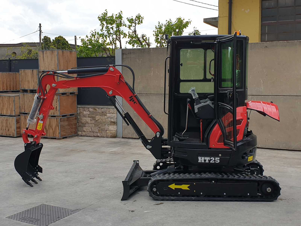 JPC HT25 MINI EXCAVATOR - Minibagger: das Bild 2 JPC HT25 MINI EXCAVATOR - Minibagger: das Bild 2