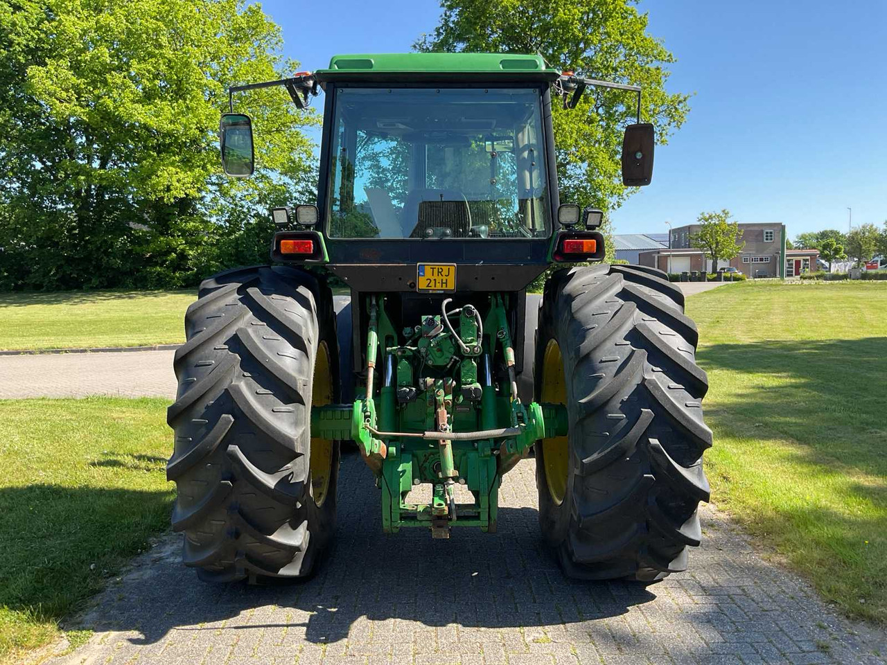 John Deere 4755 - Traktor: das Bild 5 John Deere 4755 - Traktor: das Bild 5
