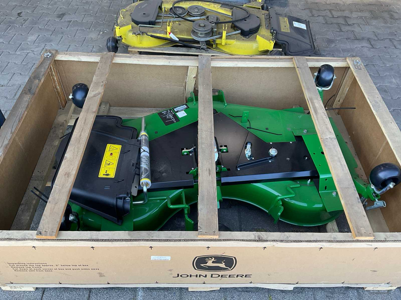 John Deere 54” - Schlegelmäher/ Mulcher: das Bild 2 John Deere 54” - Schlegelmäher/ Mulcher: das Bild 2