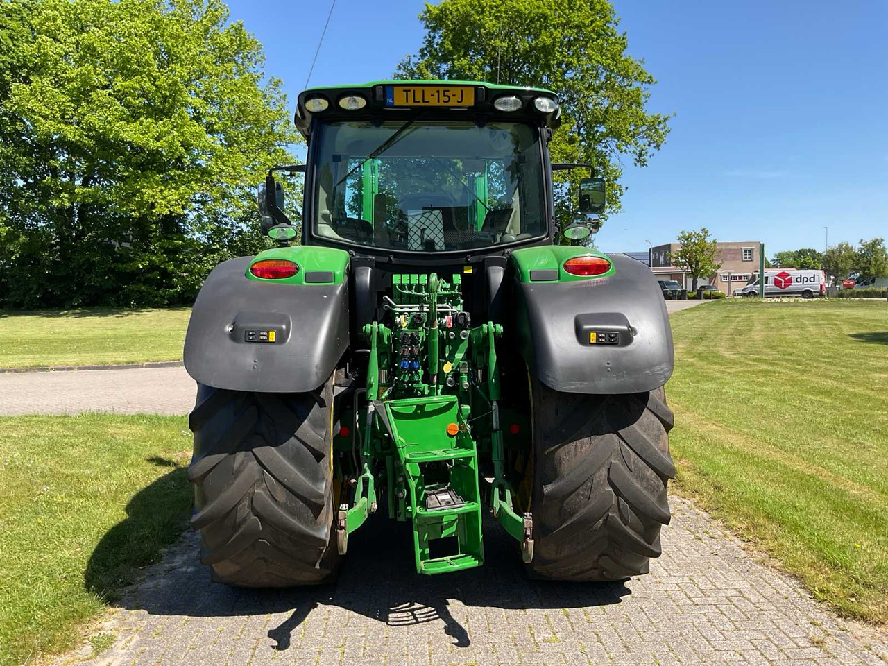 John Deere 6155R - Traktor: das Bild 5 John Deere 6155R - Traktor: das Bild 5