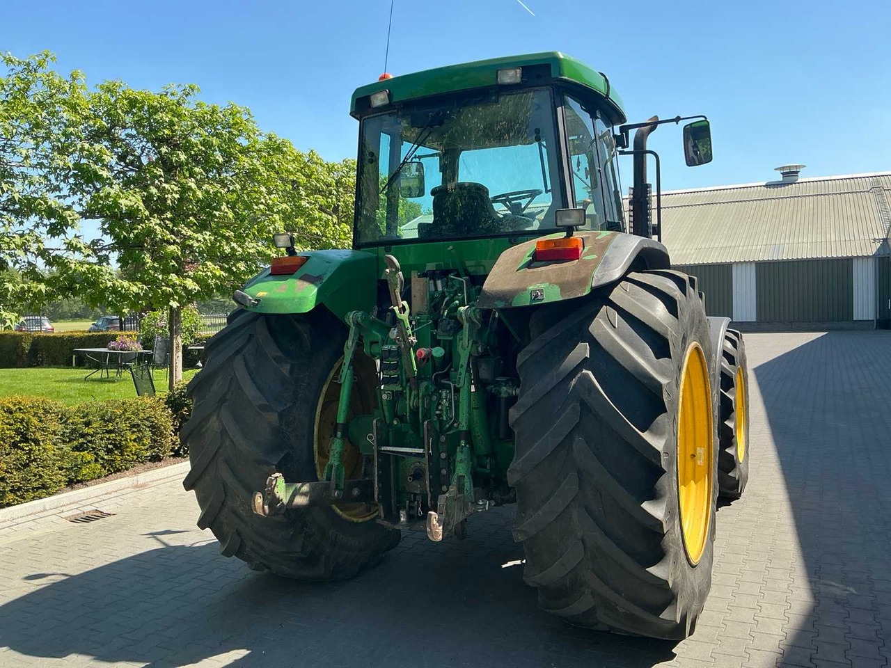 John Deere 7710 - Traktor: das Bild 4 John Deere 7710 - Traktor: das Bild 4