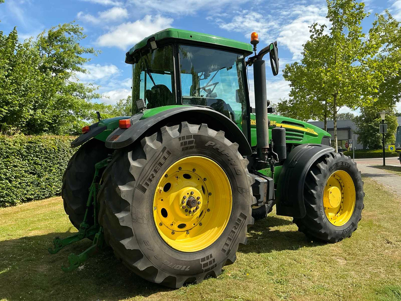John Deere 7920 - Traktor: das Bild 5 John Deere 7920 - Traktor: das Bild 5