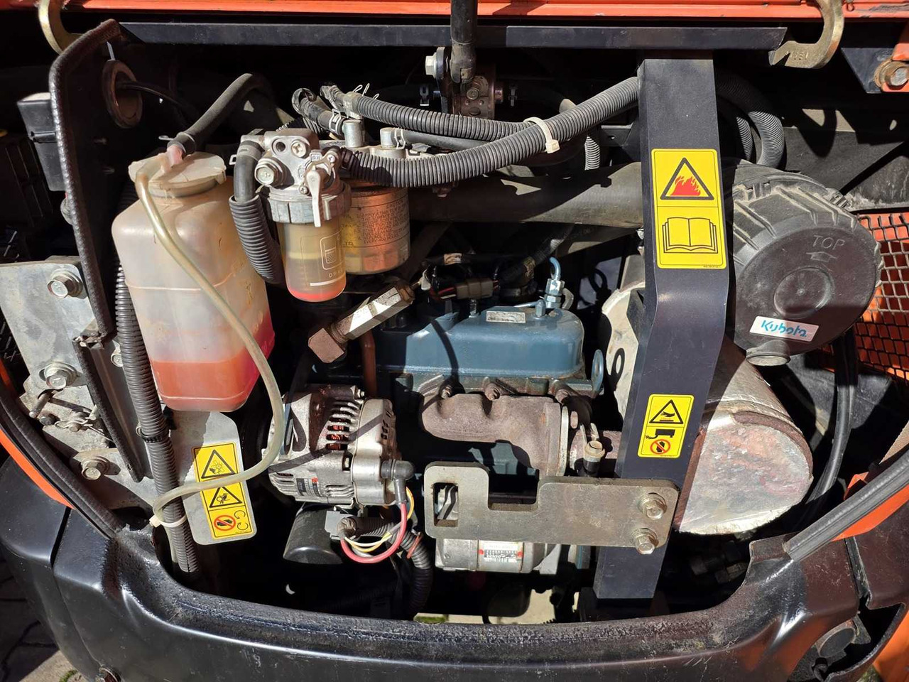 KUBOTA - KX016-4 - MINI-EXCAVATOR - 2016 - Minibagger: das Bild 5 KUBOTA - KX016-4 - MINI-EXCAVATOR - 2016 - Minibagger: das Bild 5