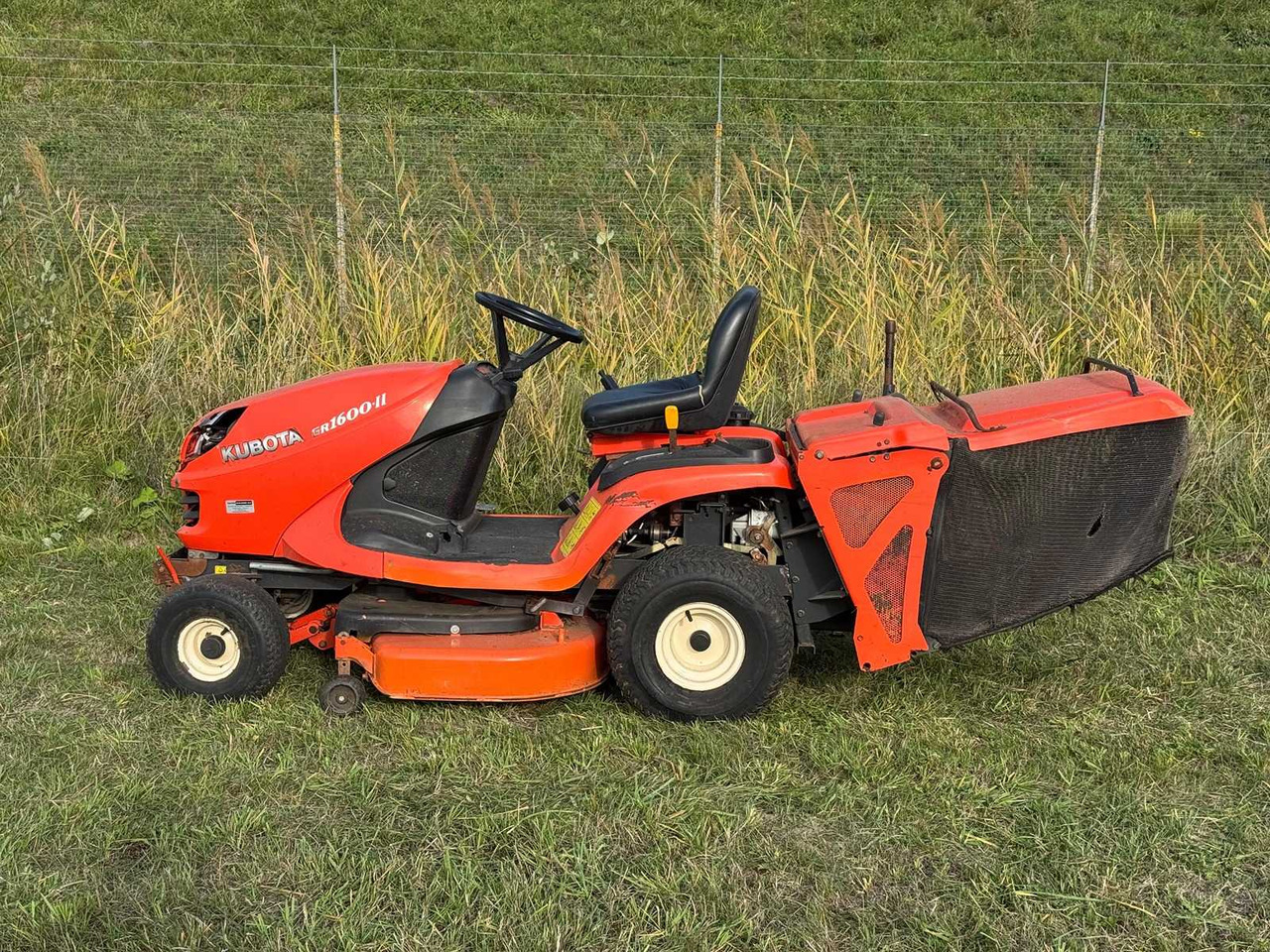 Kubota GR 1600 EC2 Diesel - Rasenmäher: das Bild 2 Kubota GR 1600 EC2 Diesel - Rasenmäher: das Bild 2