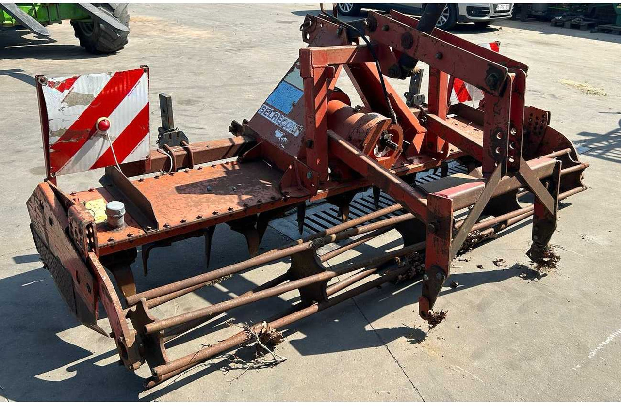 Kuhn Belrecolt HRB 302 D - Kreiselegge: das Bild 2 Kuhn Belrecolt HRB 302 D - Kreiselegge: das Bild 2