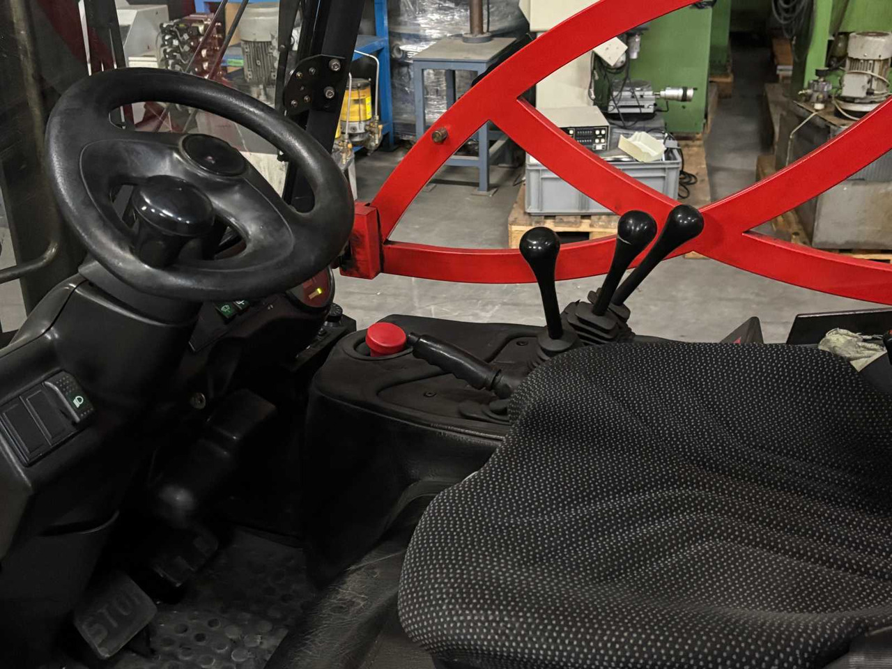 LINDE E 14 ELECTRIC FORKLIFT - Gabelstapler: das Bild 3 LINDE E 14 ELECTRIC FORKLIFT - Gabelstapler: das Bild 3