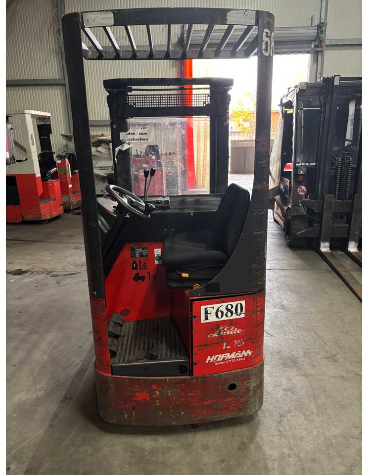 LINDE - L 16 - REACH FORKLIFT - 1999 - Gabelstapler: das Bild 2 LINDE - L 16 - REACH FORKLIFT - 1999 - Gabelstapler: das Bild 2