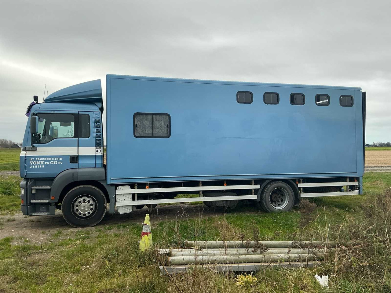 2004 MAN H09 CATTLE TRUCK - LKW: das Bild 3 2004 MAN H09 CATTLE TRUCK - LKW: das Bild 3