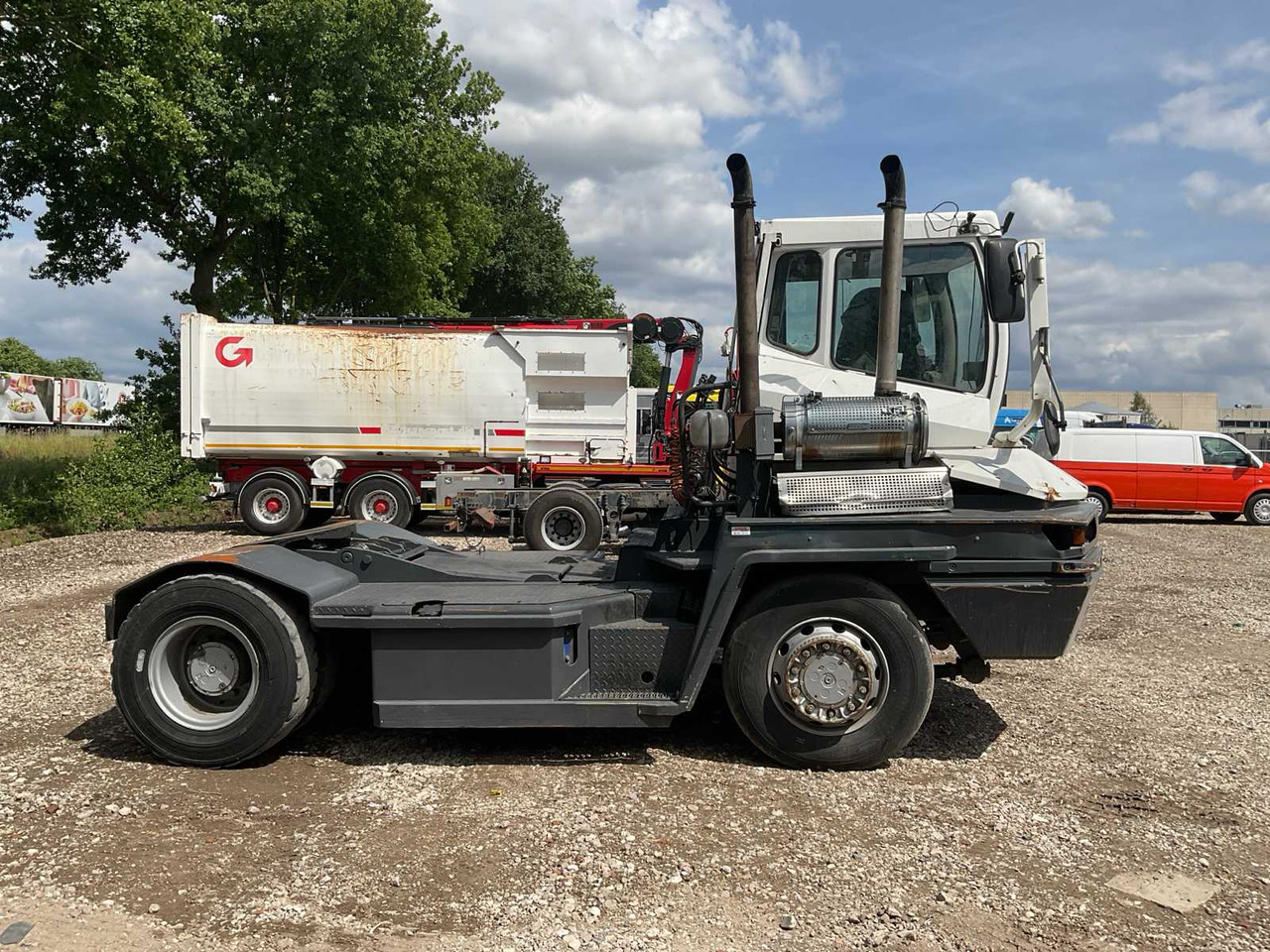 2004 TERBERG RT222 4X4 TERMINAL TRACTOR - LKW: das Bild 5 2004 TERBERG RT222 4X4 TERMINAL TRACTOR - LKW: das Bild 5