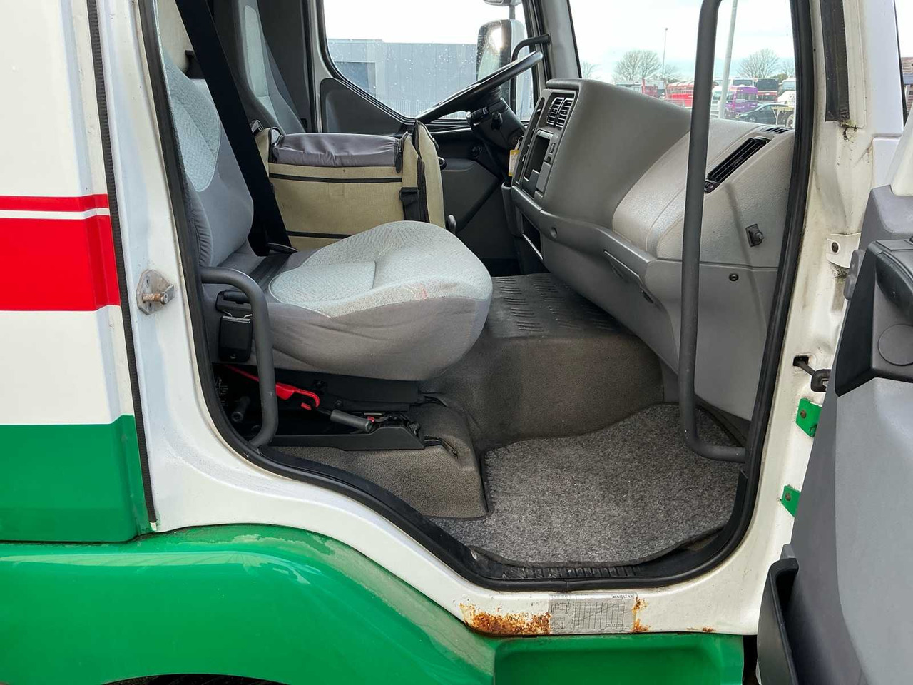 LKW 2006 RENAULT MIDLUM 220 DCI TRUCK: das Bild 37 LKW 2006 RENAULT MIDLUM 220 DCI TRUCK: das Bild 37