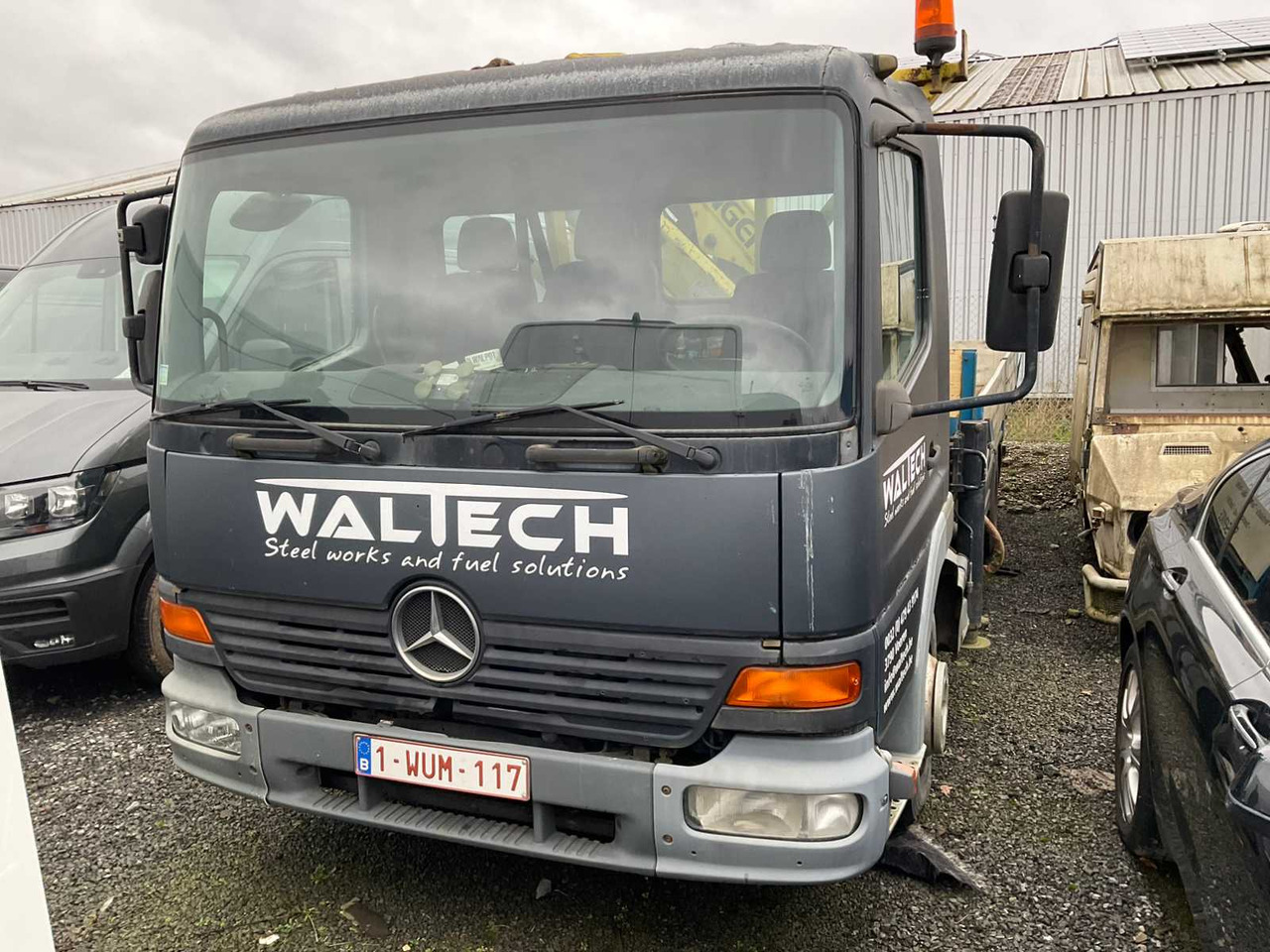 MERCEDES-BENZ TRUCK WITH PALFINGER PK7000 - LKW: das Bild 2 MERCEDES-BENZ TRUCK WITH PALFINGER PK7000 - LKW: das Bild 2