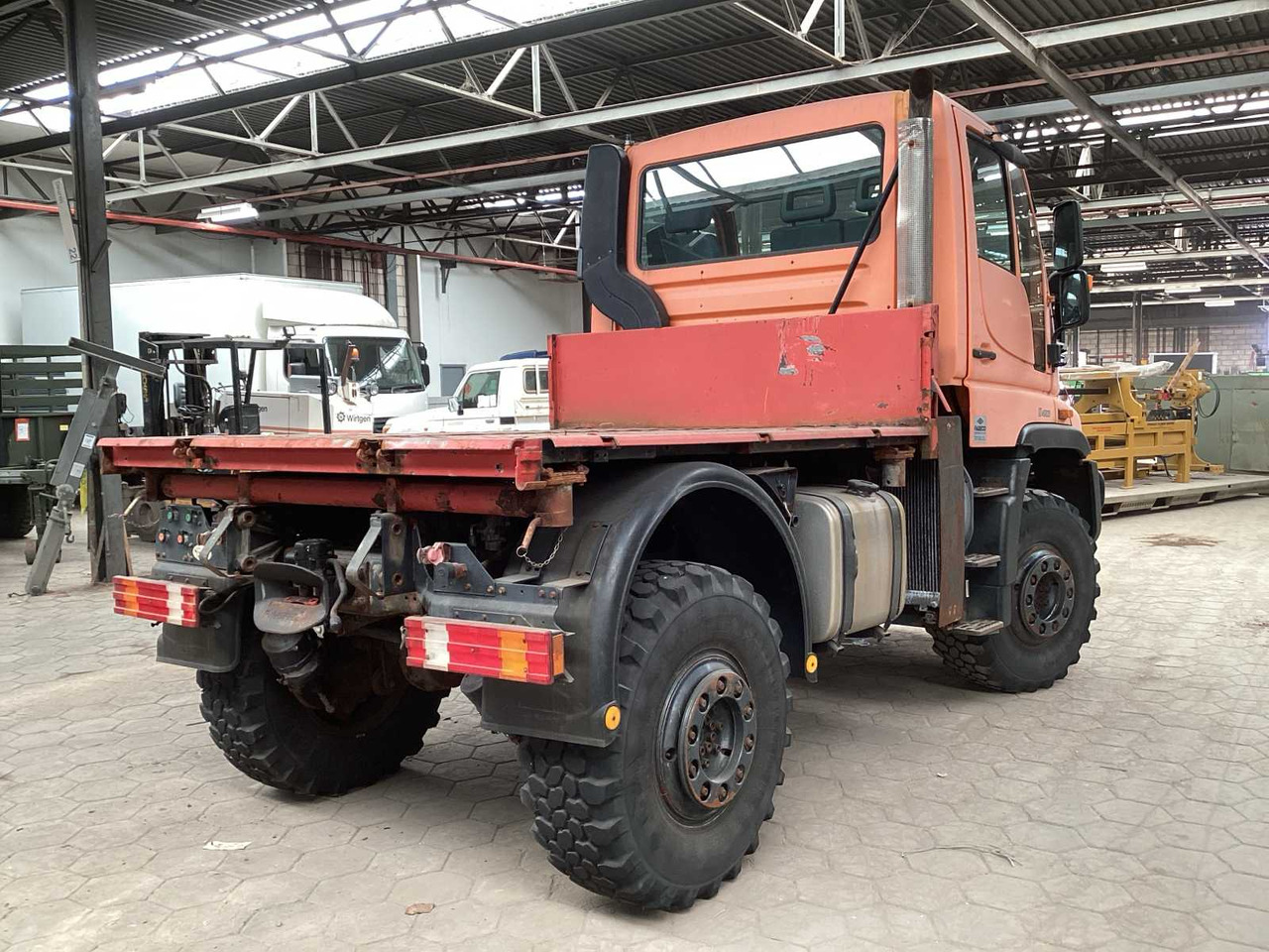 UNIMOG U 400 TRUCK - LKW: das Bild 3 UNIMOG U 400 TRUCK - LKW: das Bild 3