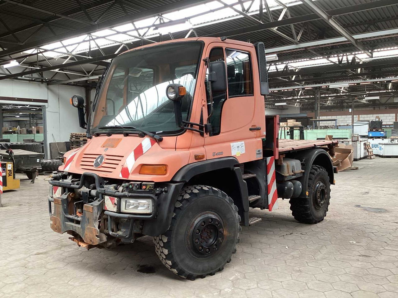 UNIMOG U 400 TRUCK - LKW: das Bild 1 UNIMOG U 400 TRUCK - LKW: das Bild 1