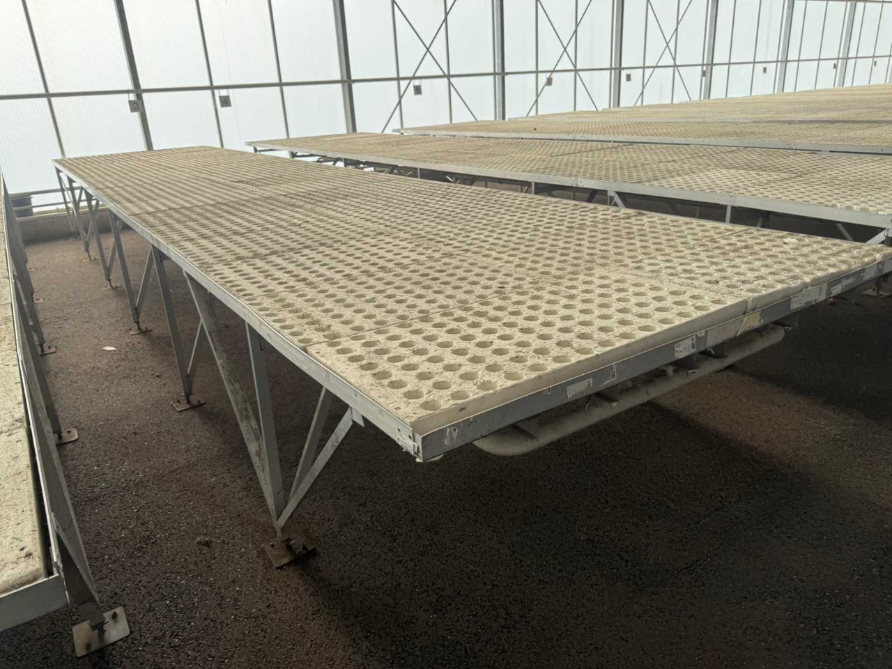 Landmaschine Aluminum cultivation table (1.82x8.00mtr): das Bild 10