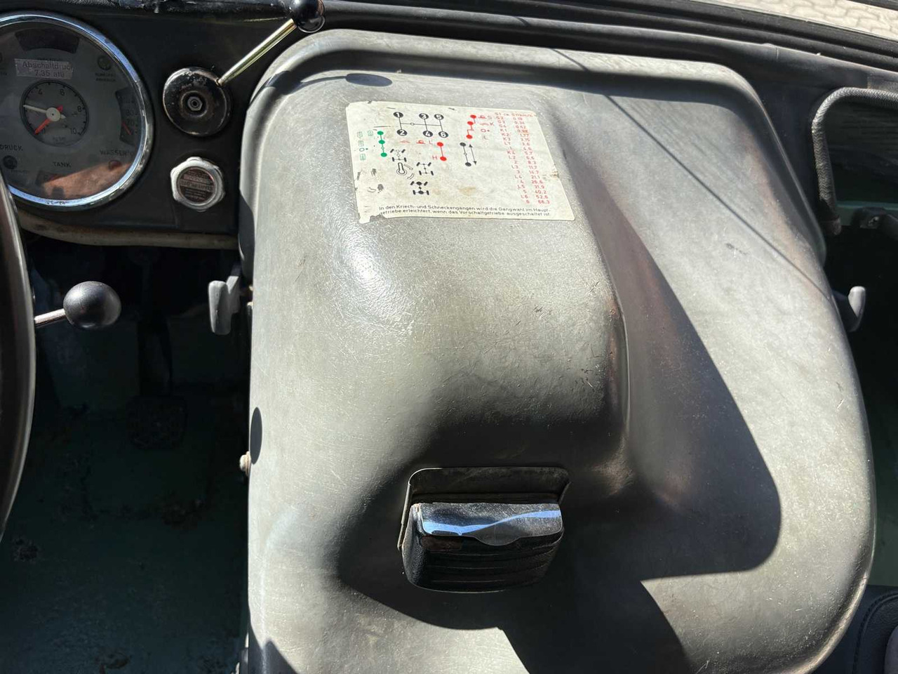 Landmaschine Mercedes-Benz Unimog: das Bild 23