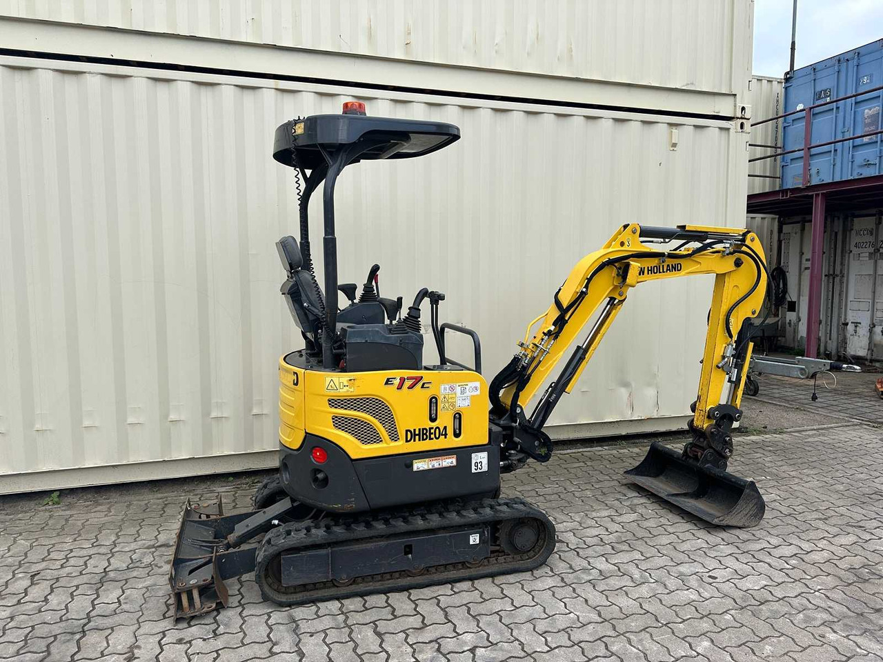 New Holland E17C - Minibagger: das Bild 5 New Holland E17C - Minibagger: das Bild 5